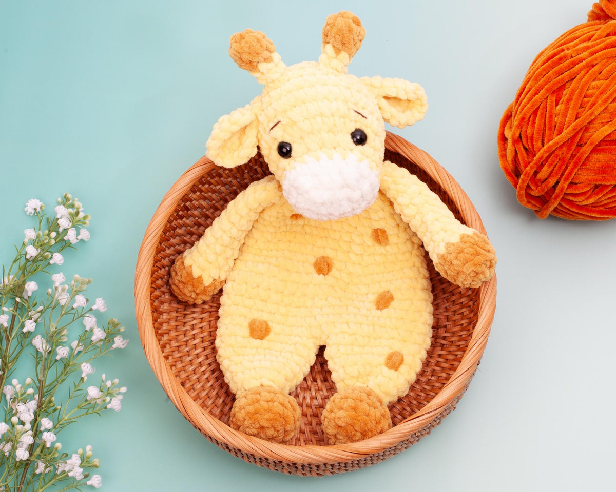 Crochet giraffe snuggler pattern, giraffe lovey crochet pattern, comforter toy, baby security blanket