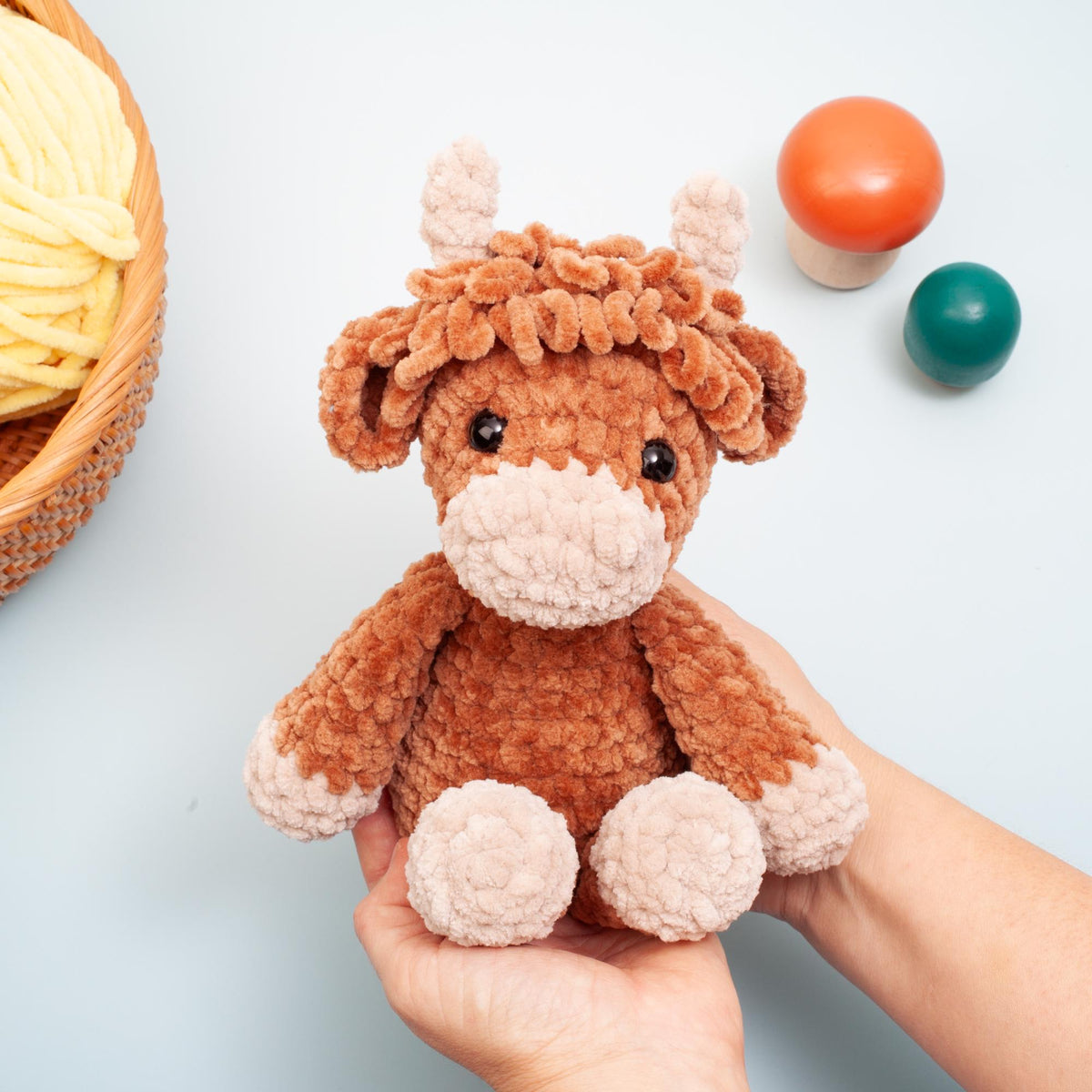Highland Cow Crochet Pattern PDF • Amigurumi Plush Toy • Step-by-Step Crochet Tutorial