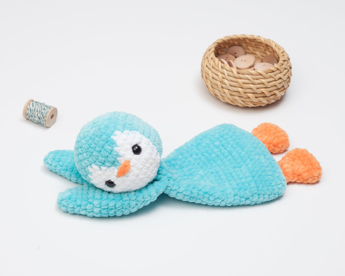 Penguin snuggler lovey crochet pattern, penguin lovey, cuddle toy, plushie, comforter pattern, PDF