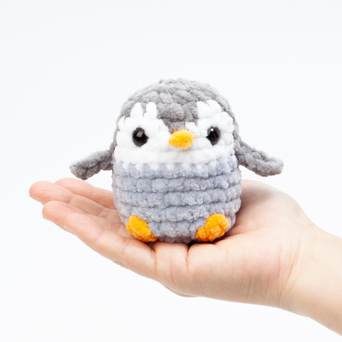 No Sew Penguin Amigurumi Crochet Pattern, fast and easy plush toy tutorial
