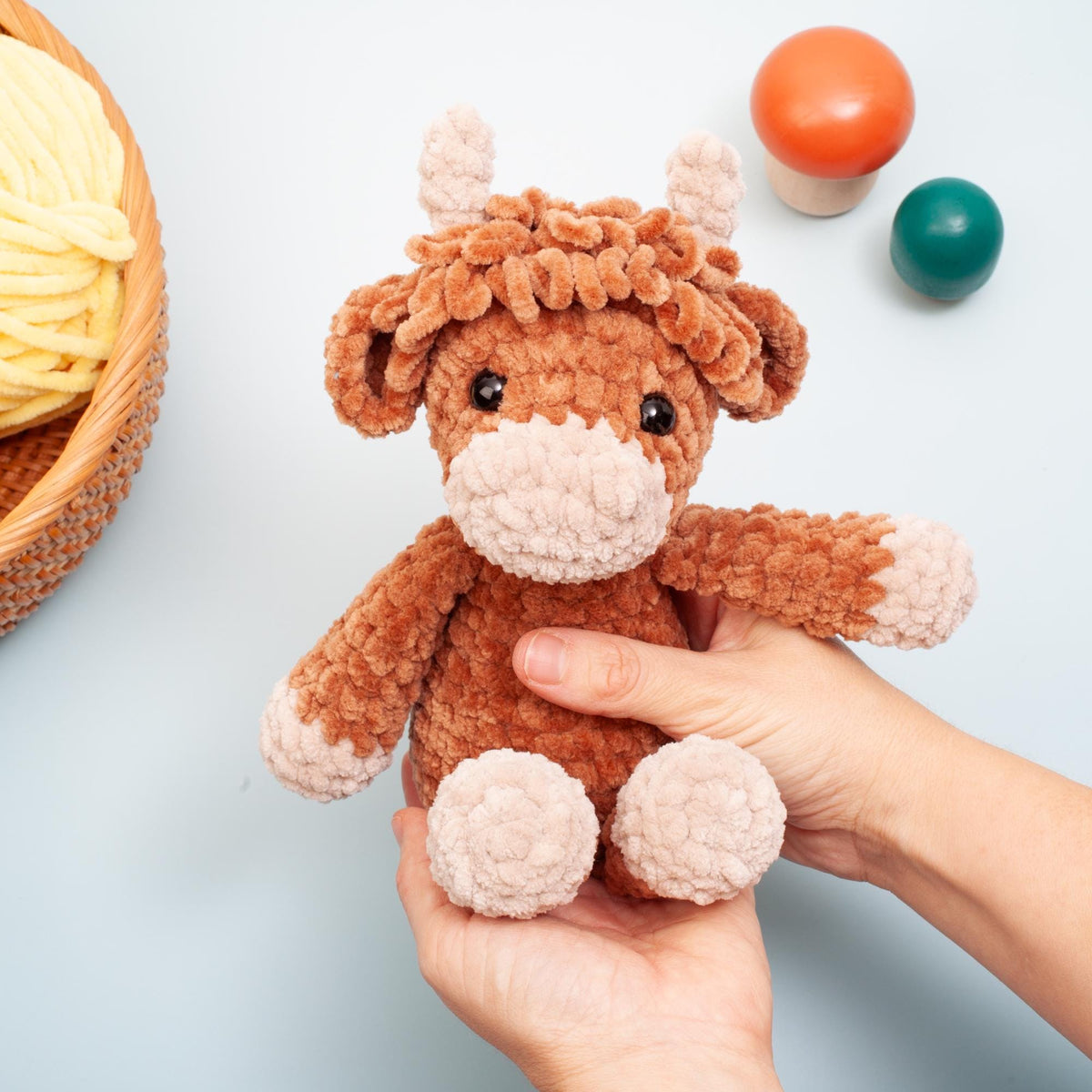 Highland Cow Crochet Pattern PDF • Amigurumi Plush Toy • Step-by-Step Crochet Tutorial