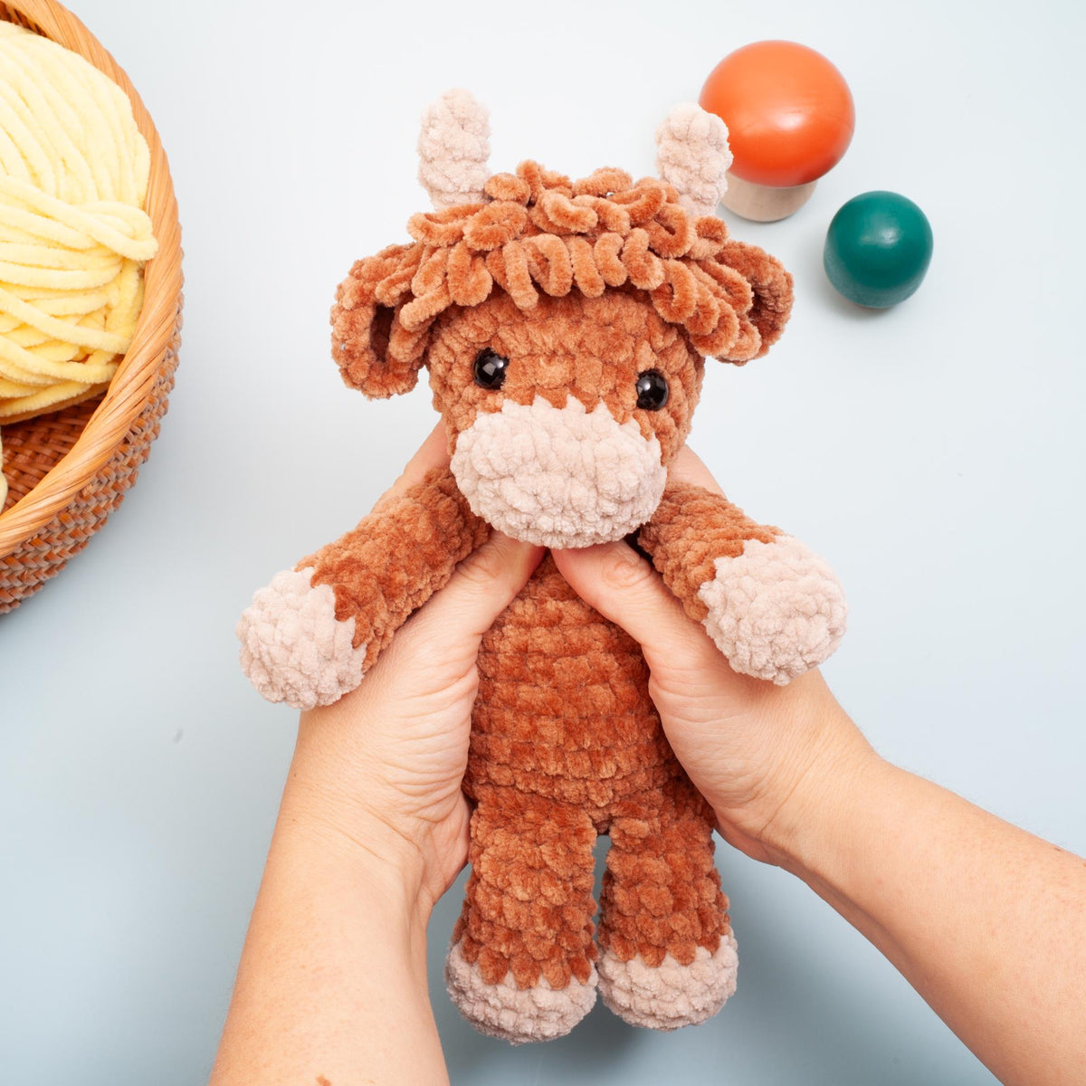 Highland Cow Crochet Pattern PDF • Amigurumi Plush Toy • Step-by-Step Crochet Tutorial