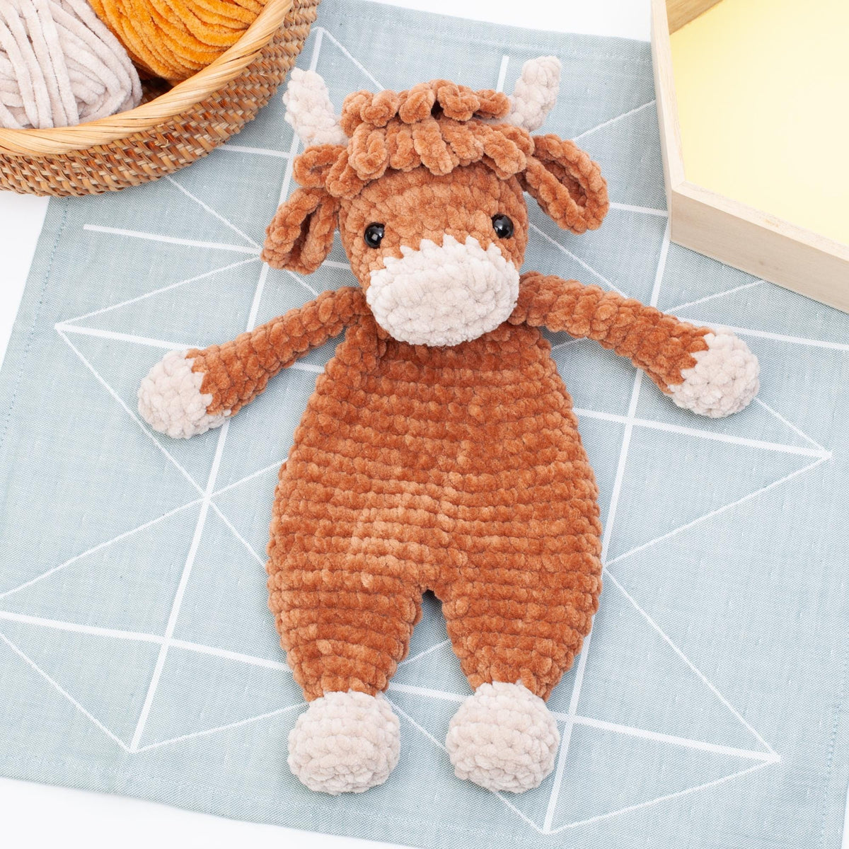 Crochet Highland cow snuggler pattern, Highland cow lovey crochet pattern, comforter toy, baby security blanket