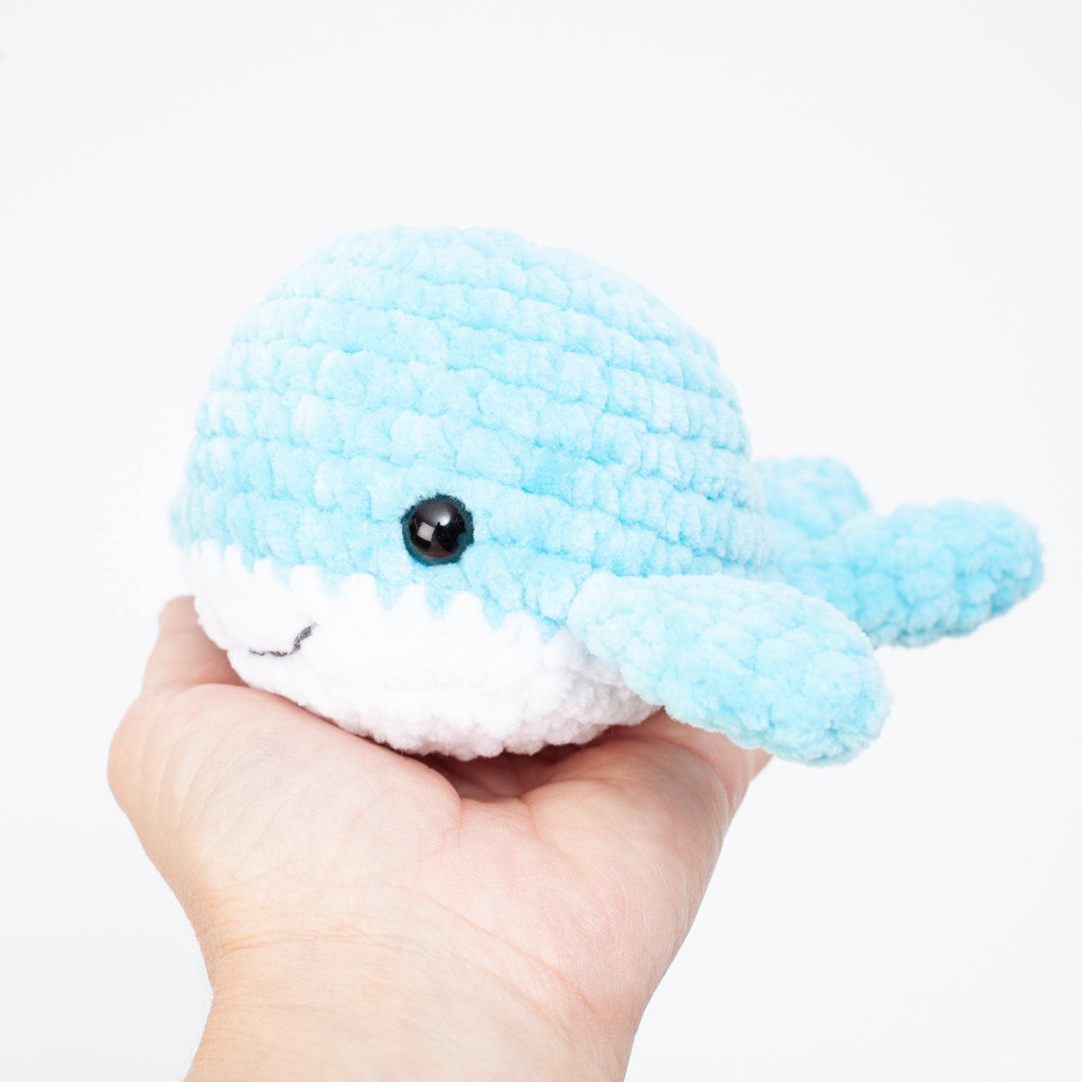 No sew whale crochet pattern, easy crochet whale pattern, amigurumi whale, beginner crochet pattern