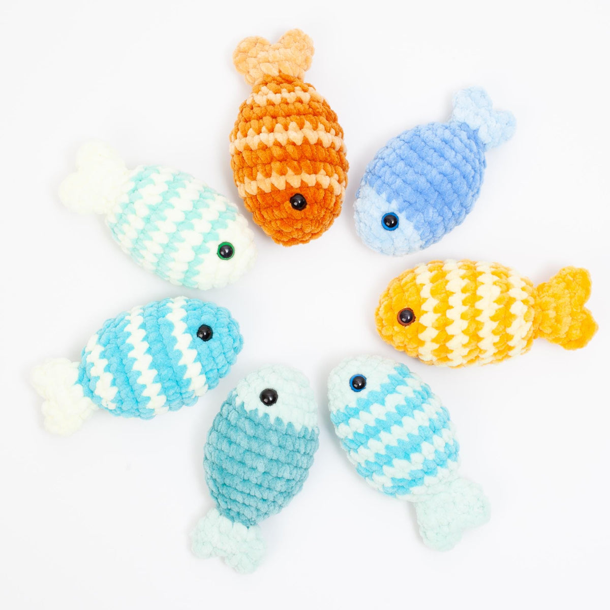No sew fish crochet pattern, easy crochet fish pattern, amigurumi fish, beginner crochet pattern