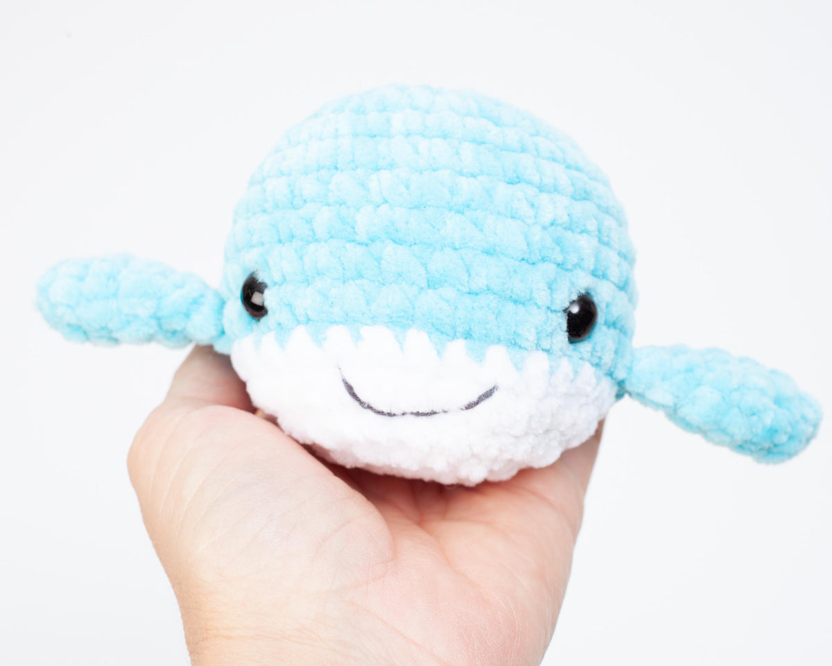 No sew whale crochet pattern, easy crochet whale pattern, amigurumi whale, beginner crochet pattern