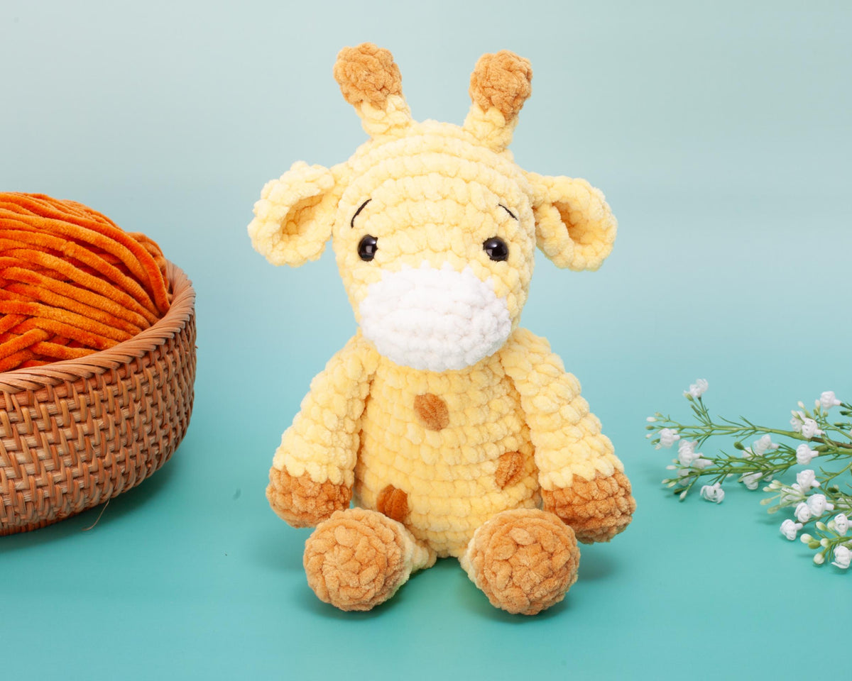 Crochet Giraffe Pattern – Amigurumi Plushie – Digital PDF Crochet Tutorial