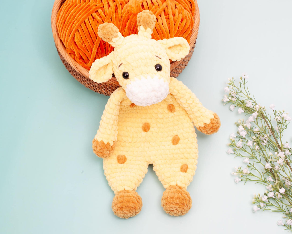 Crochet giraffe snuggler pattern, giraffe lovey crochet pattern, comforter toy, baby security blanket