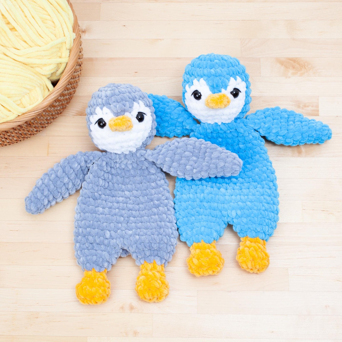 Crochet Penguin Lovey Pattern – Amigurumi Snuggler / Comforter Toy PDF – Baby Shower Gift – Stuffed Animal Crochet Pattern
