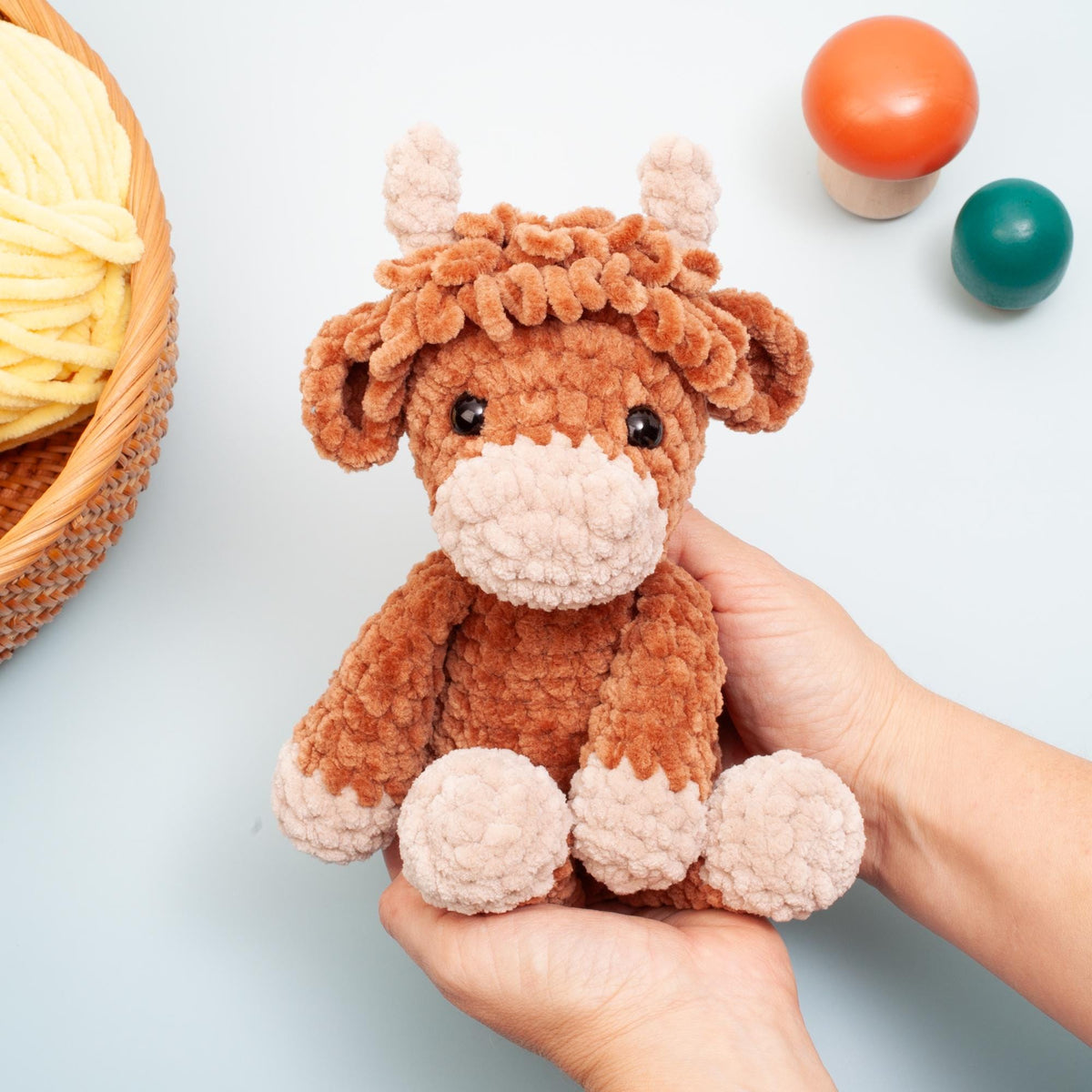 Highland Cow Crochet Pattern PDF • Amigurumi Plush Toy • Step-by-Step Crochet Tutorial