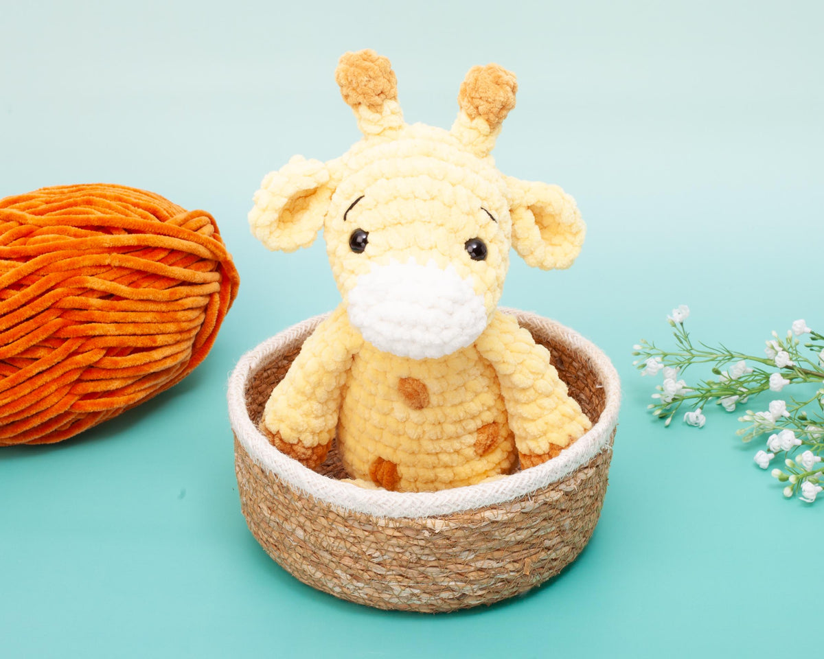 Crochet Giraffe Pattern – Amigurumi Plushie – Digital PDF Crochet Tutorial