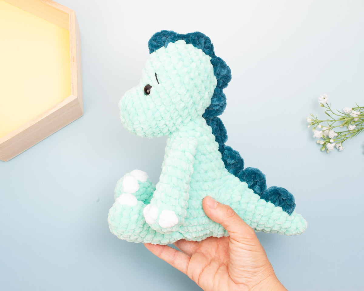 Dinosaur Crochet Pattern – Amigurumi Dino Plushie – Plush Toy Tutorial – Cuddly Stuffed Animal