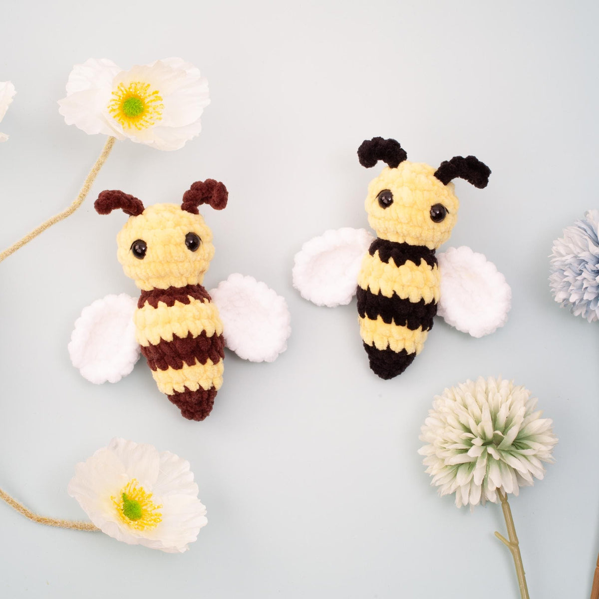 No Sew Bee Crochet Pattern, Beginner Amigurumi PDF Tutorial, Fast and Easy Plushie
